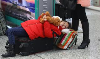 实拍上海虹桥火车站 实拍上海虹桥火车站